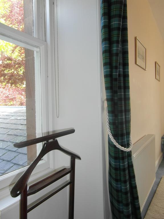 Holly Lodge Strathpeffer Exterior foto